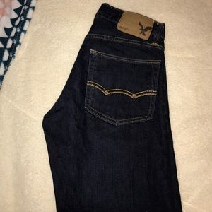 Dark wash Slim American Eagle jeans